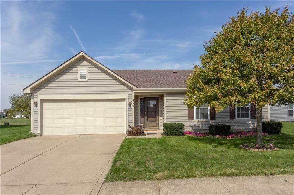 4502 Golden Hinde Way - Photo 1