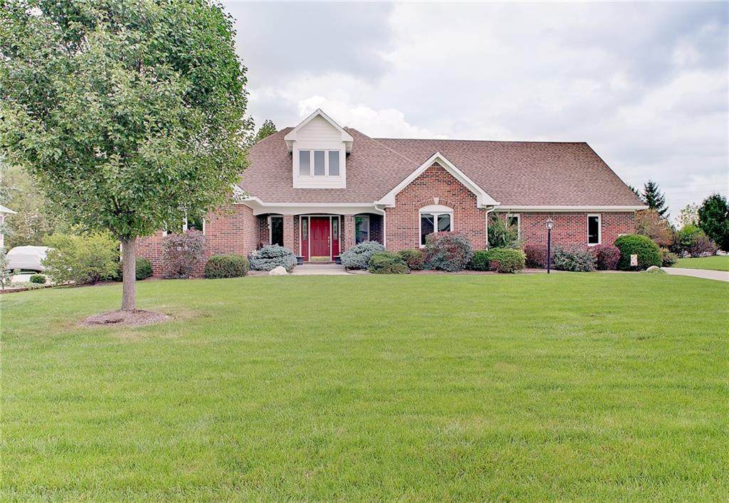 7311 Rooses Drive - Photo 1