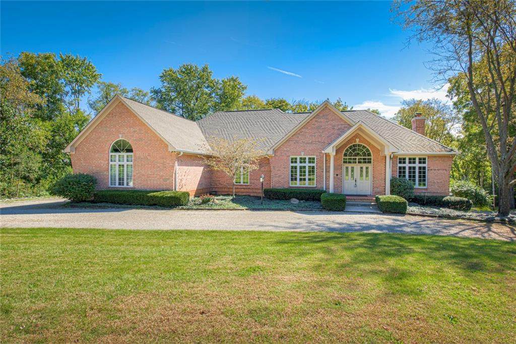 763 Nineveh Road - Photo 1