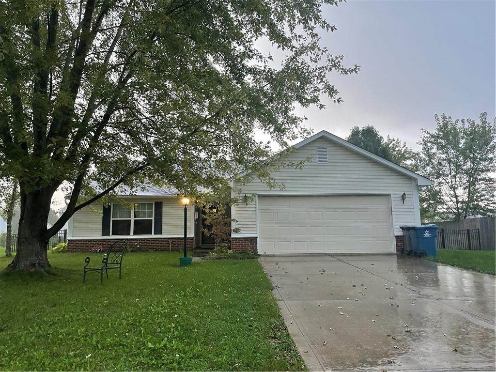 5106 Pine Hill Drive - Photo 1