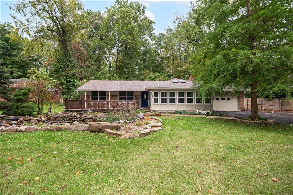 4631 Berkshire Lane - Photo 1