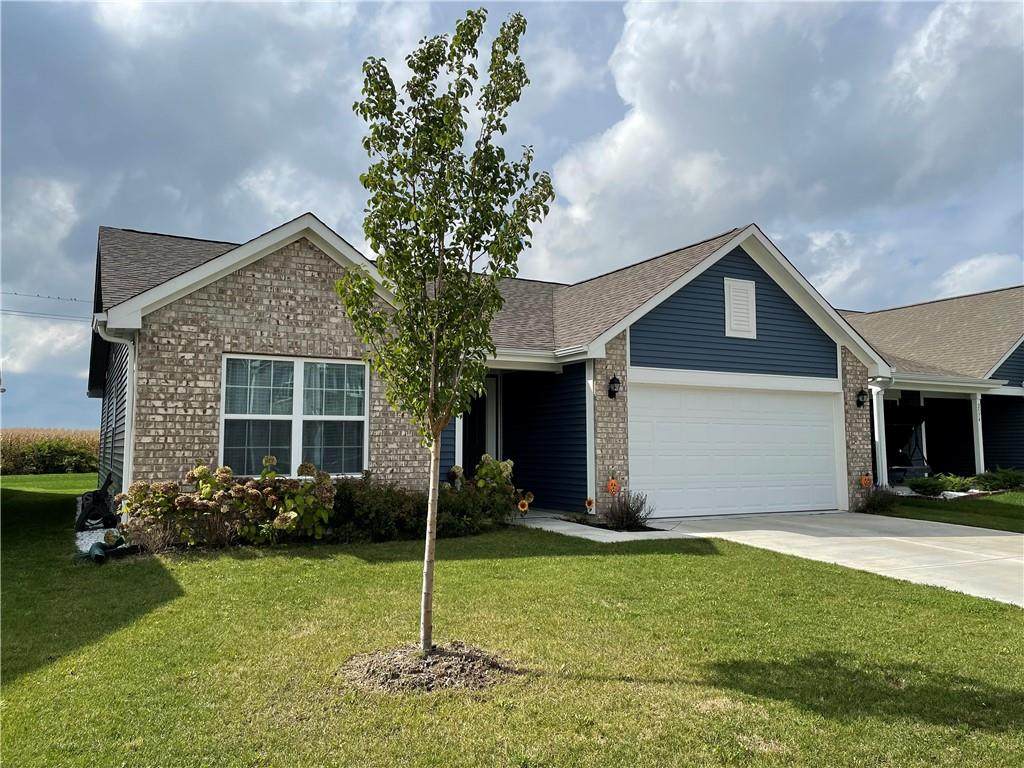 2562 Bridlewood Drive - Photo 1