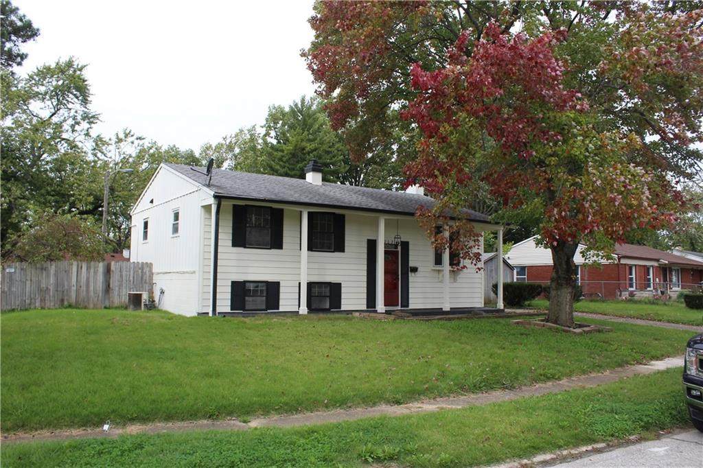 3202 Macarthur Lane - Photo 1