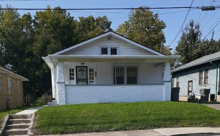 3032 Shriver Avenue - Photo 1