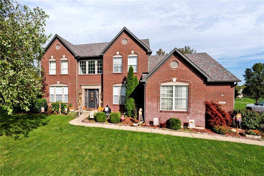 6580 Ridgeway Drive - Photo 1