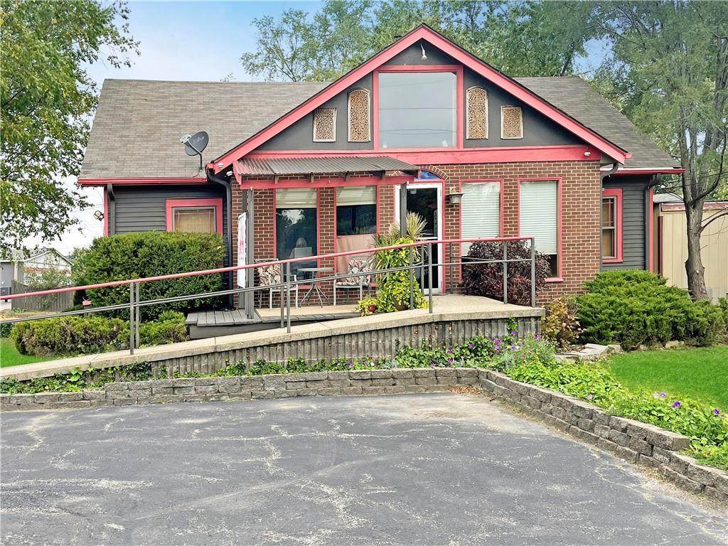 2210 10th Street - Photo 1