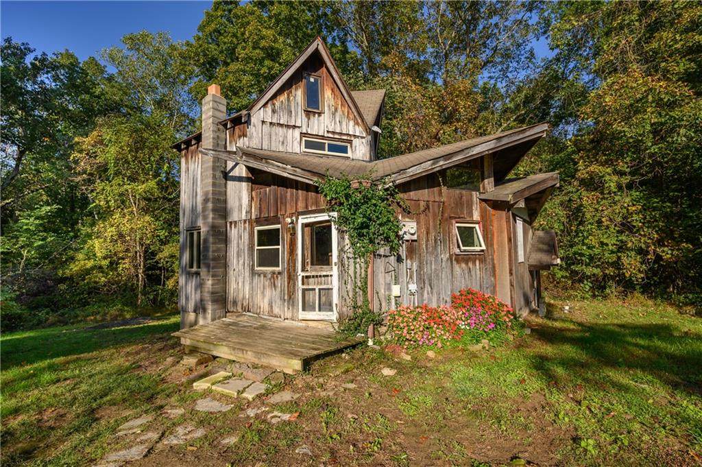 5052 Lanam Ridge Road - Photo 1