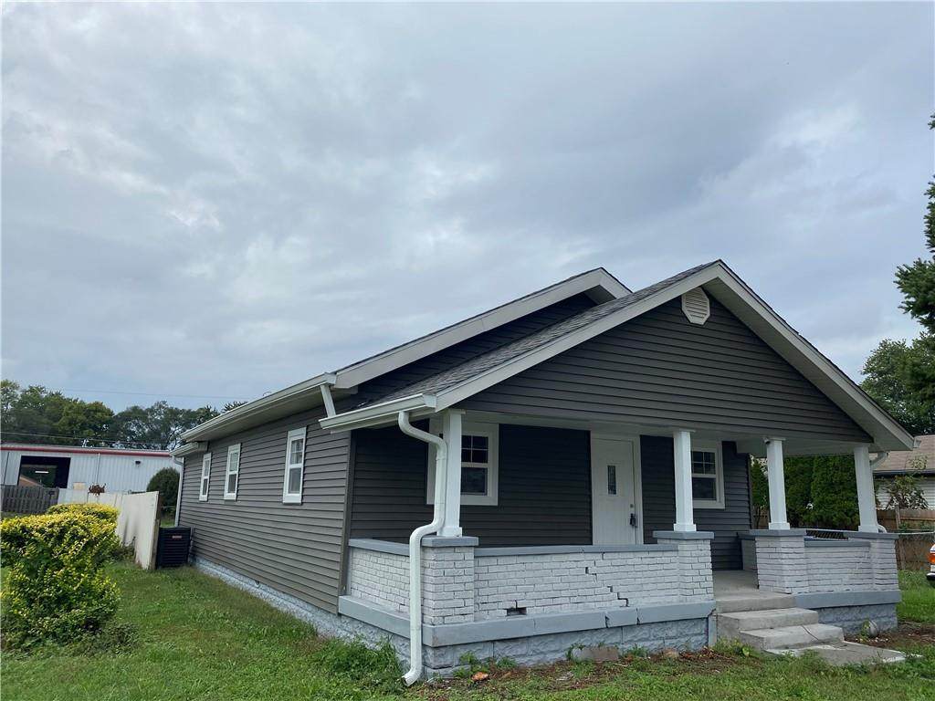 352 Lyons Avenue - Photo 1