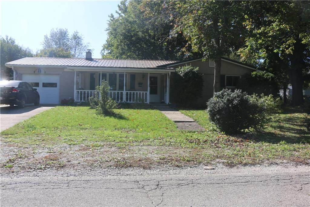617 Elmore Street - Photo 1