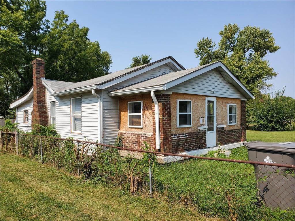 2182 Gent Avenue - Photo 1