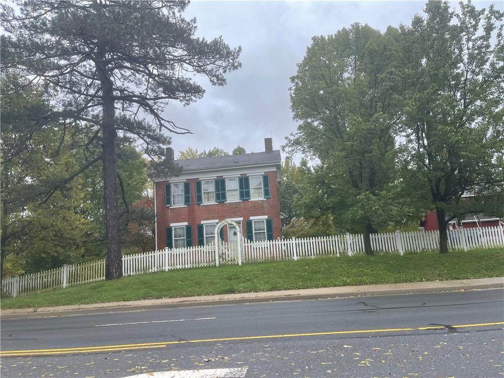 11663 Pendleton Pike - Photo 1
