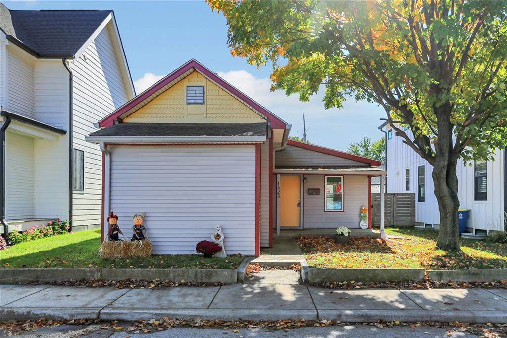 1323 11th Street - Photo 1