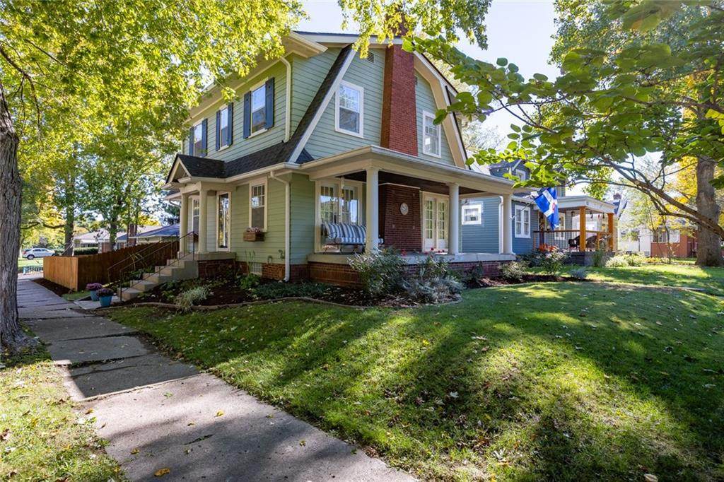357 Kenyon Street - Photo 1