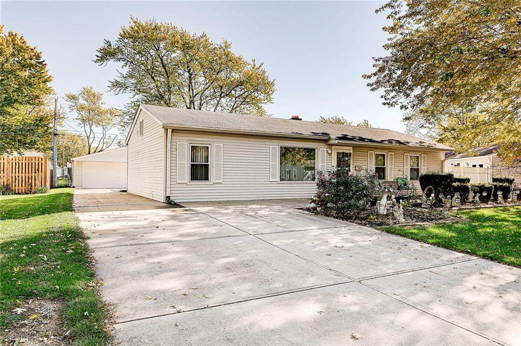907 Michigan Street - Photo 1