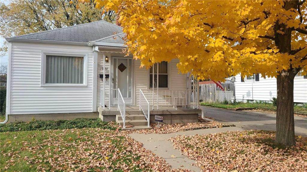 1524 Webster Avenue - Photo 1