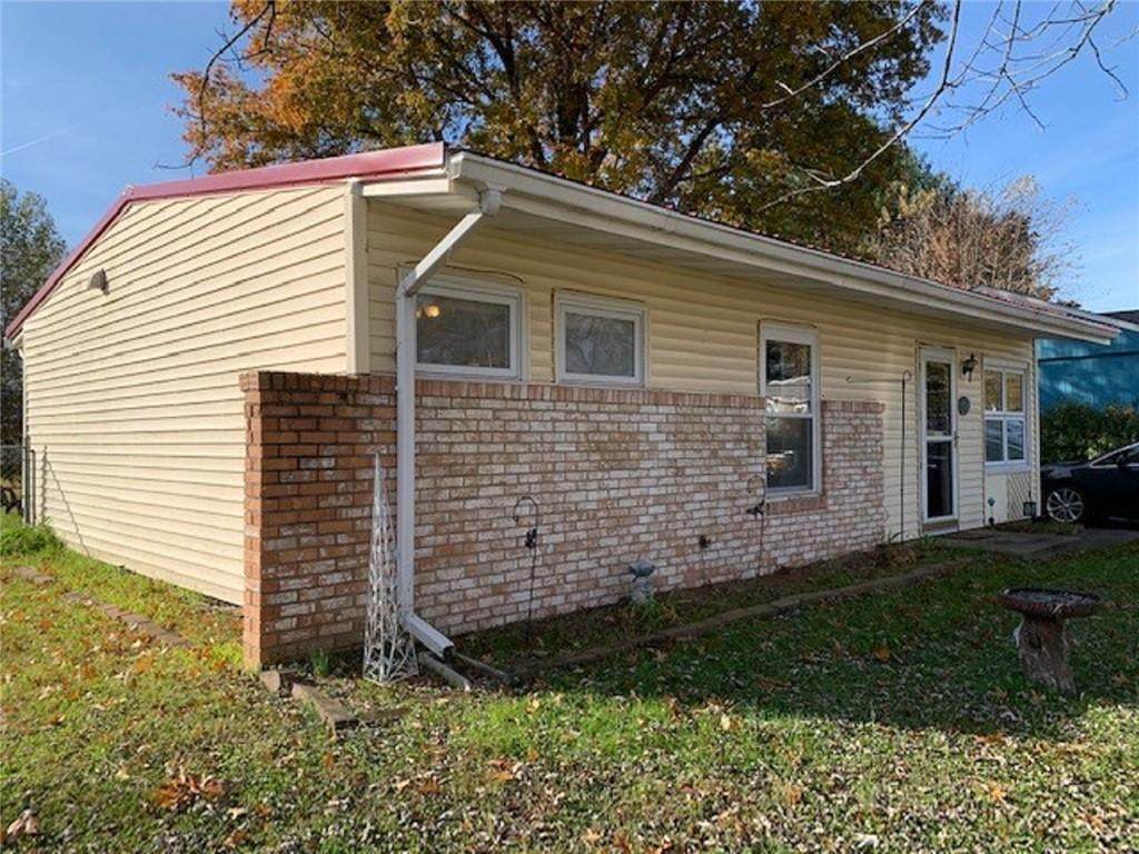 391 Poplar Drive - Photo 1