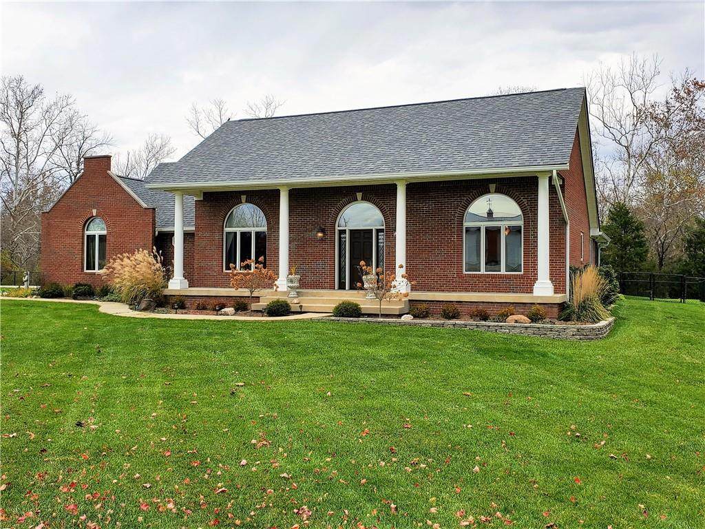 6703 Nineveh Road - Photo 1