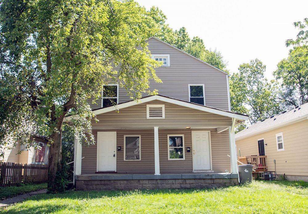 3725 Kenwood Avenue - Photo 1