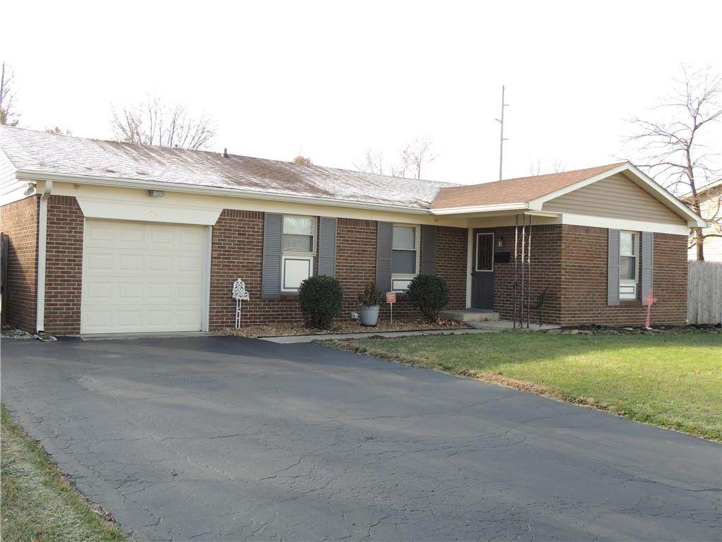 805 Andrea Drive - Photo 1