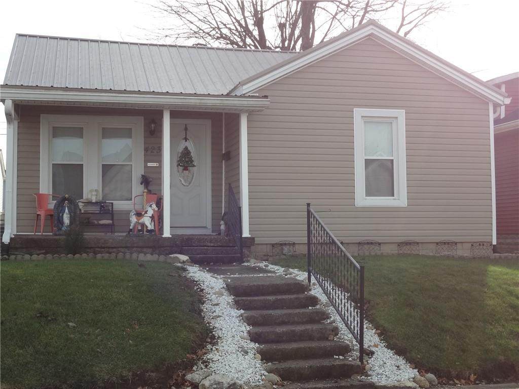 423 1st Street - Photo 1