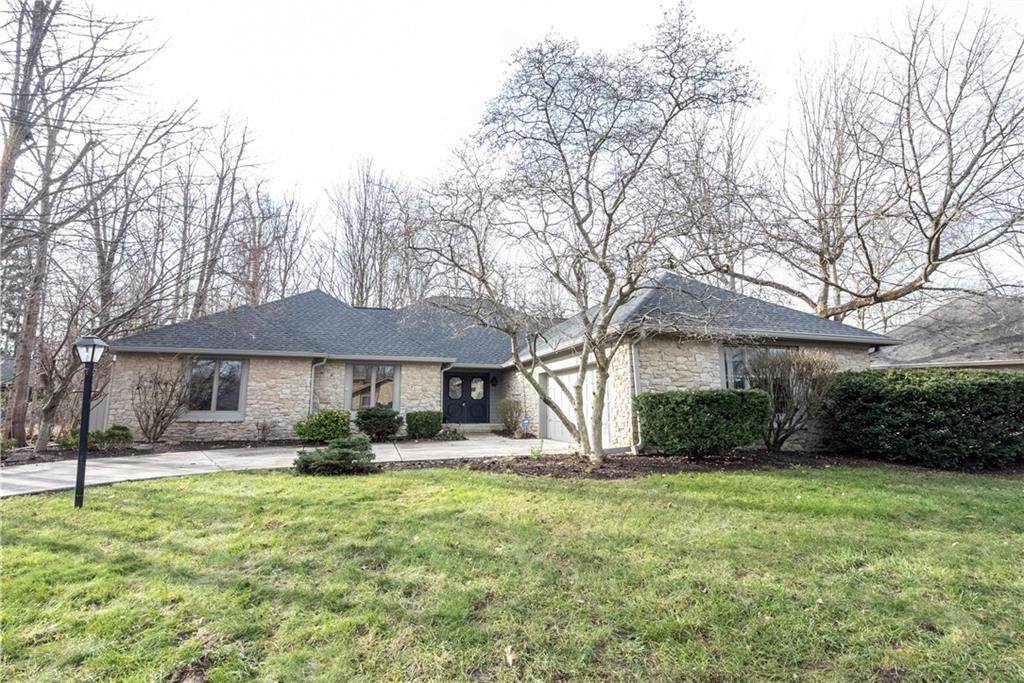 8208 Skipjack Drive - Photo 1