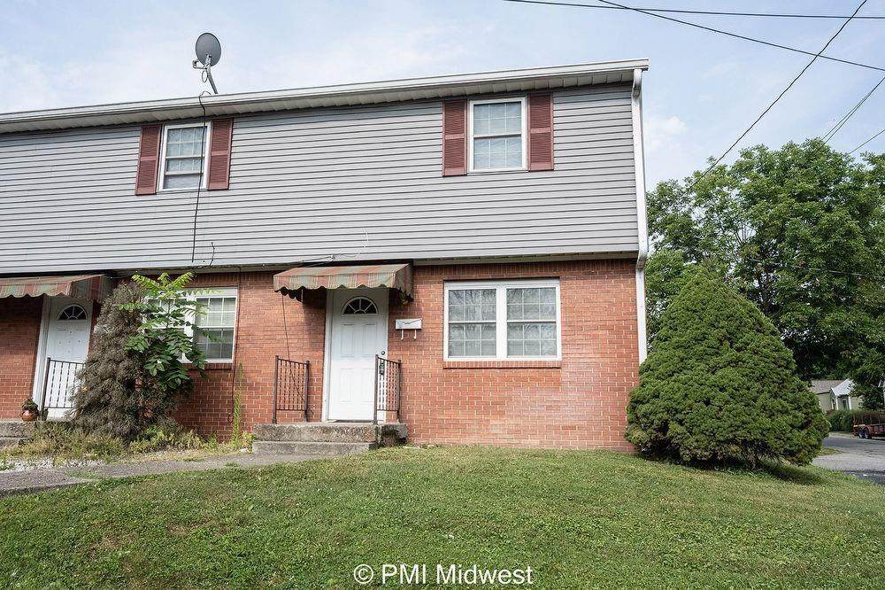 301 Adams Street - Photo 1