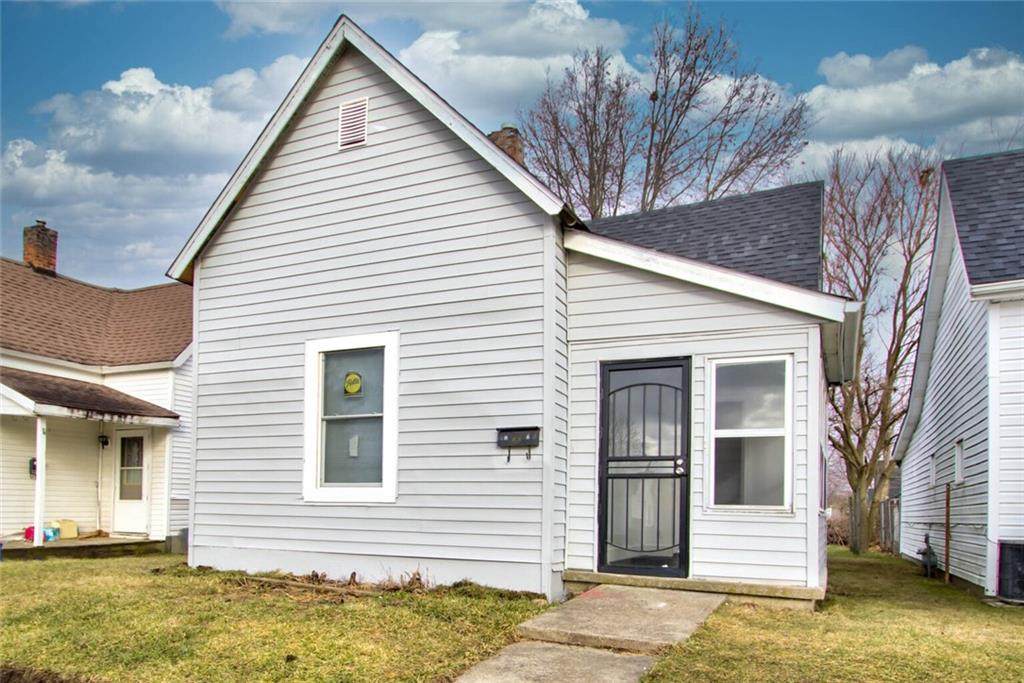1302 E Street - Photo 1