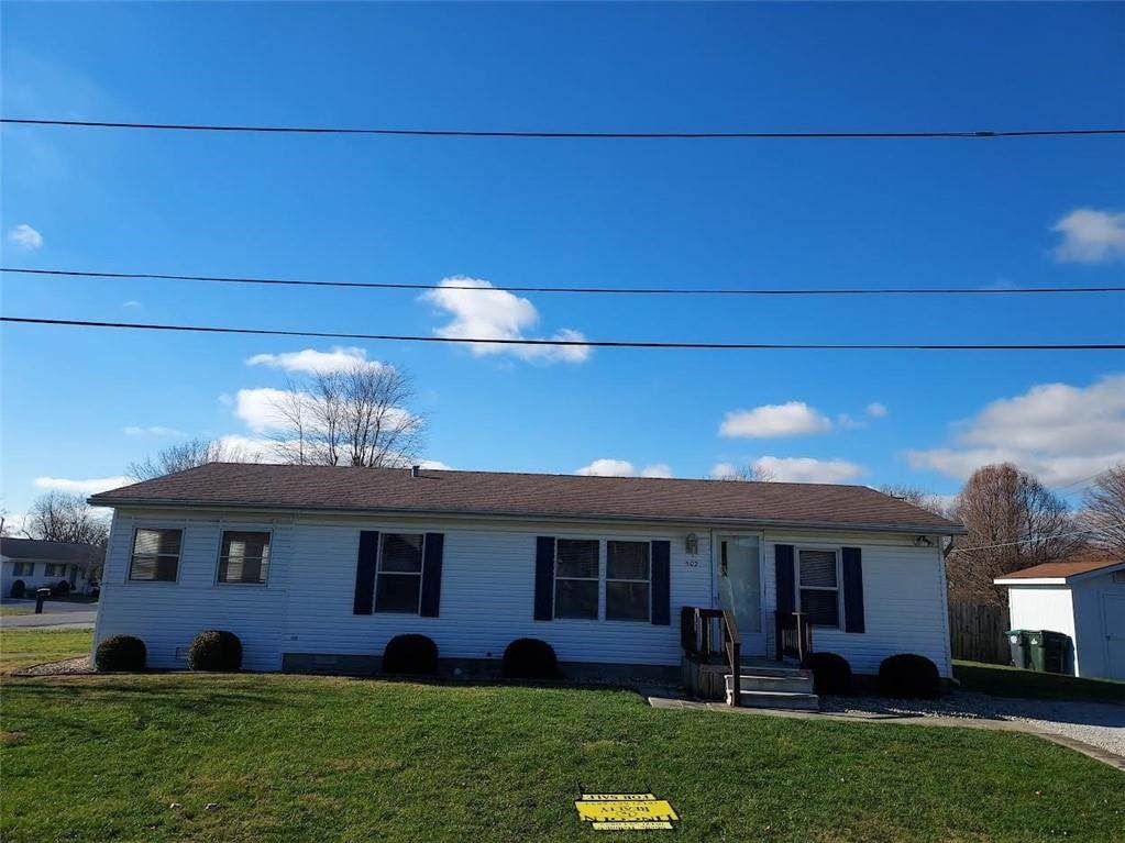 502 Parkside Drive - Photo 1