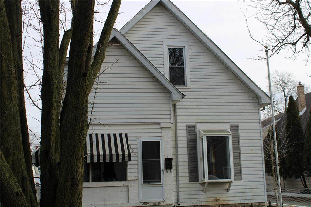 904 College Drive - Photo 1