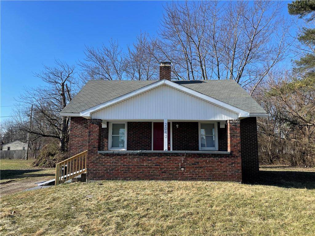 2040 Campbell Avenue - Photo 1