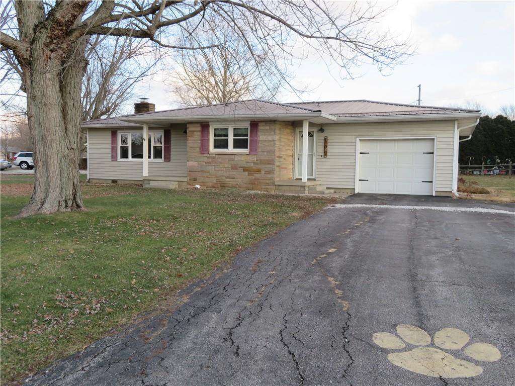 109 Winding Drive - Photo 1