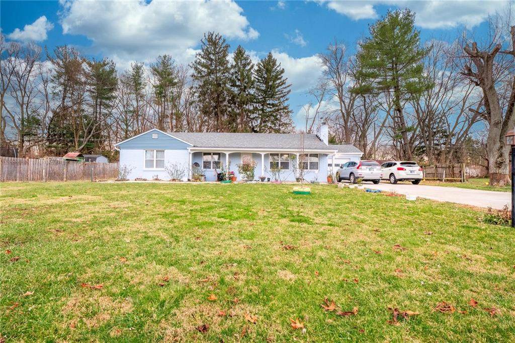 215 Roberts Road - Photo 1