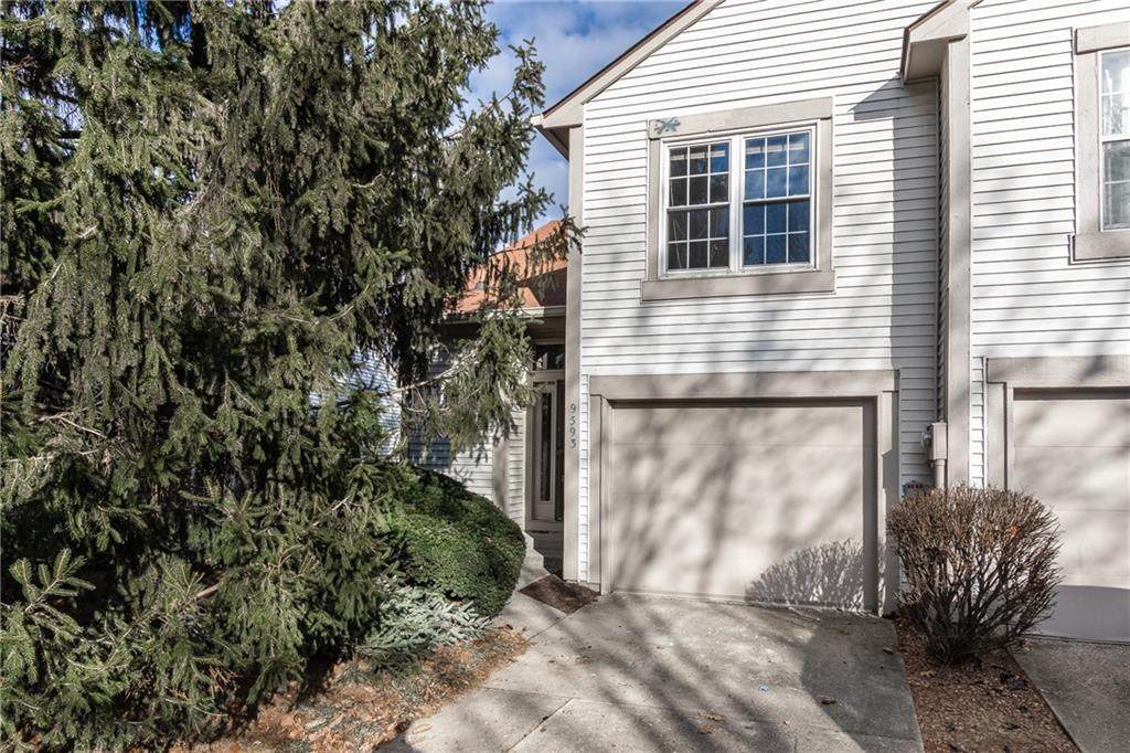 9593 Bay Vista West Drive - Photo 1
