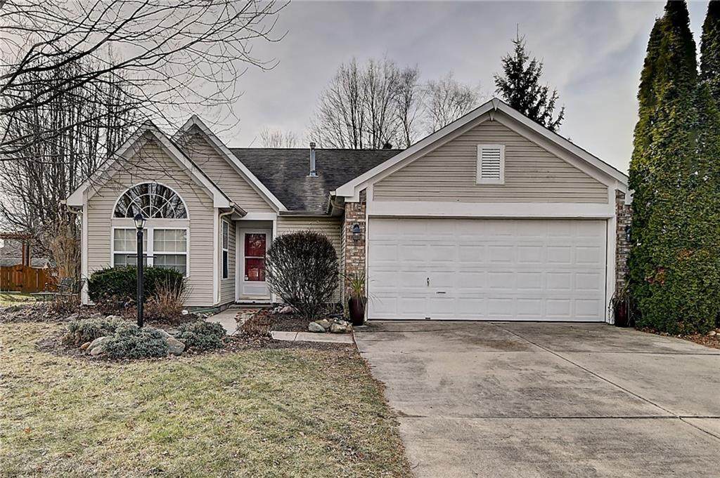 8841 Woodlark Drive - Photo 1