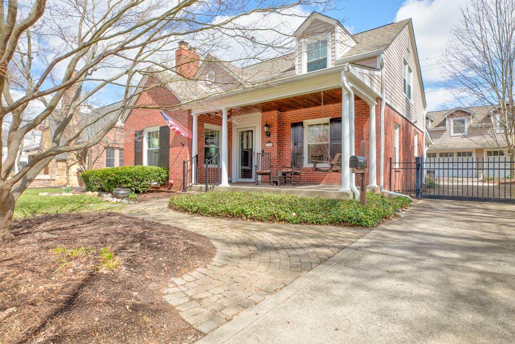 5421 Kenwood Avenue - Photo 1