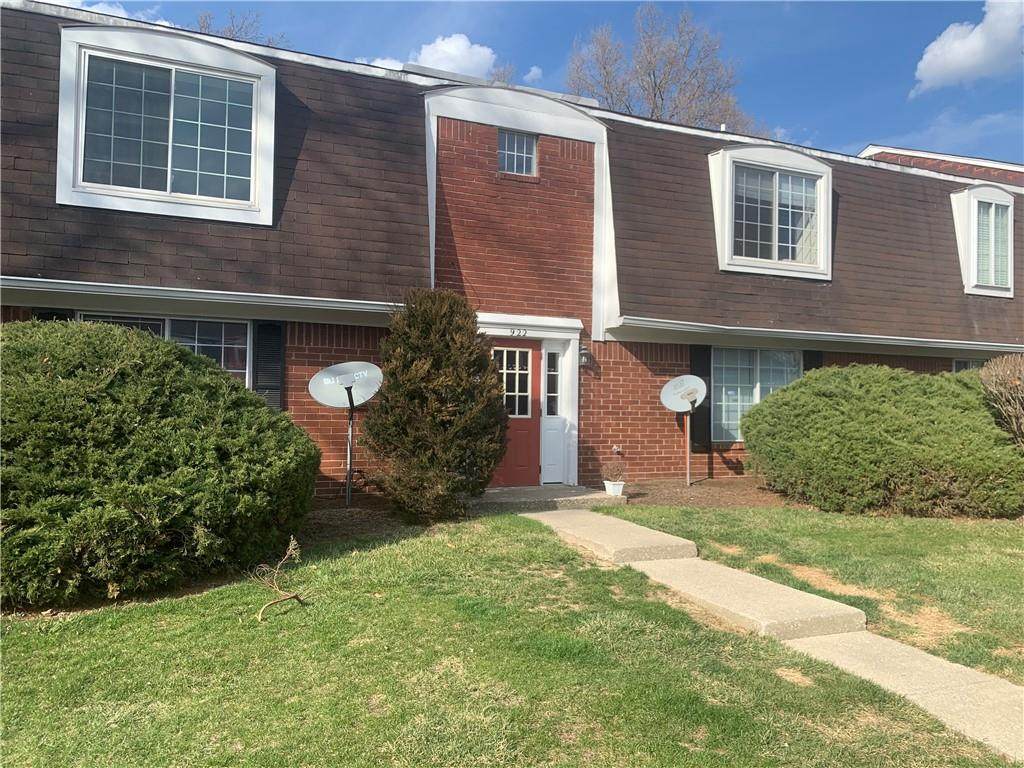 922 Hoover Village Drive - Photo 1