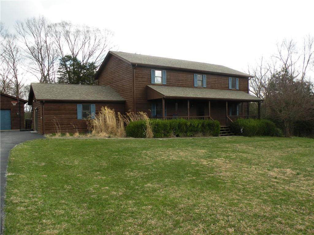 900 County Road 185 - Photo 1