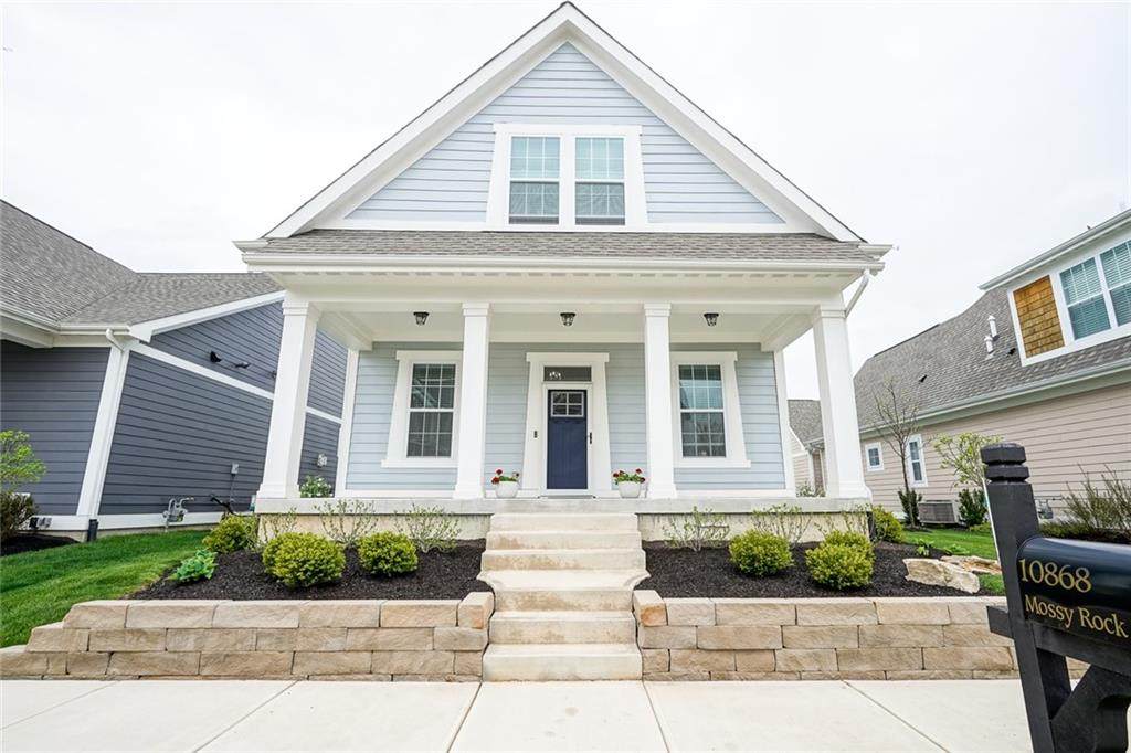 10868 Mossy Rock Drive - Photo 1