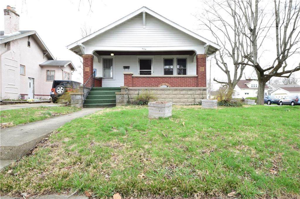 400 Calvin Boulevard - Photo 1