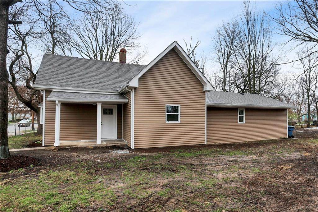 1309 Pershing Avenue - Photo 1