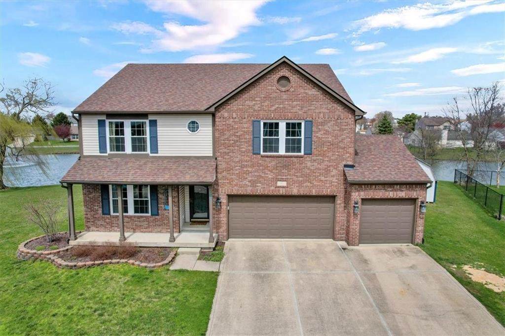 207 Waterview Drive - Photo 1