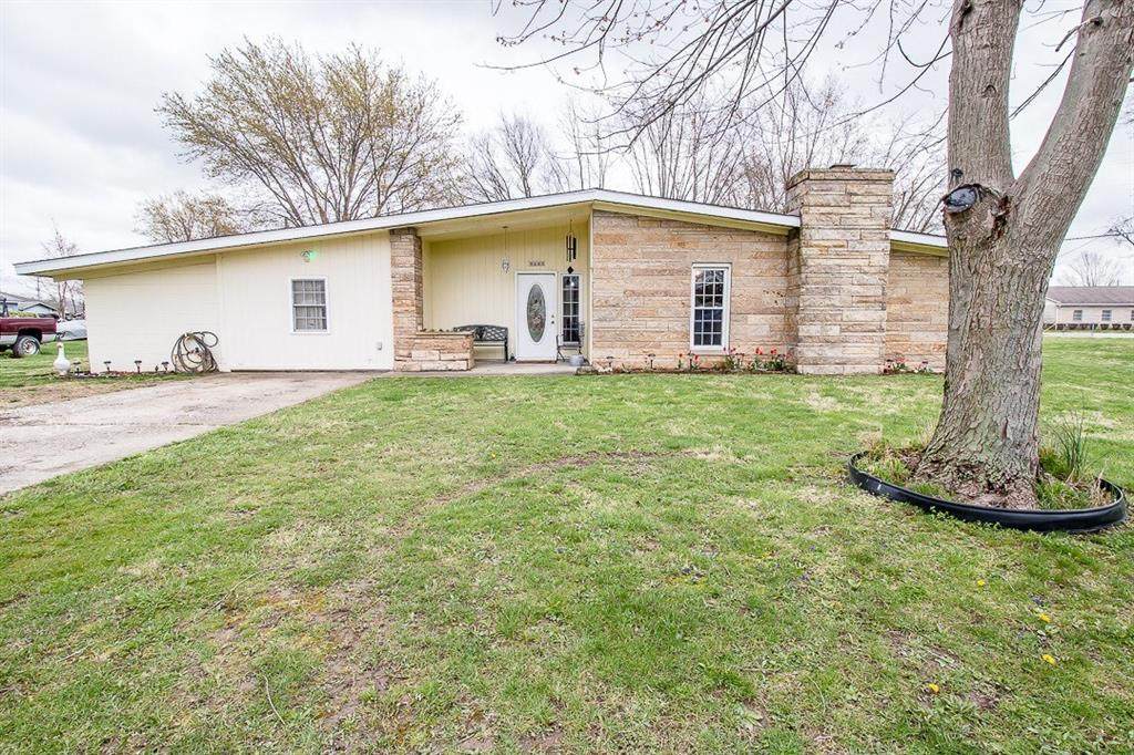 9115 Friendship Drive - Photo 1