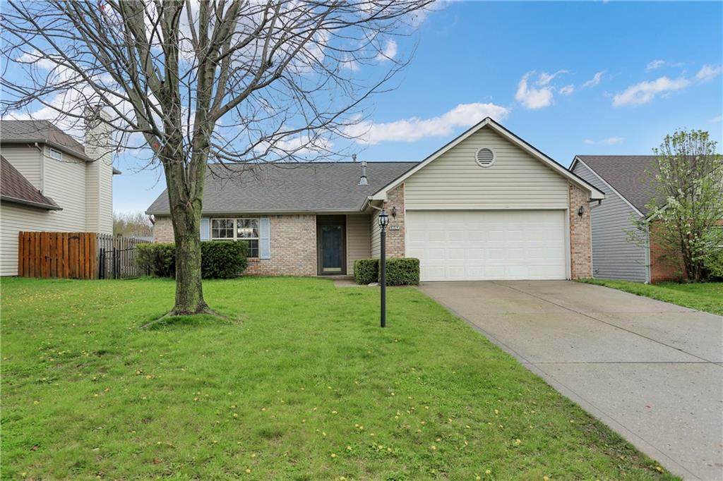 854 Queensgate Drive - Photo 1