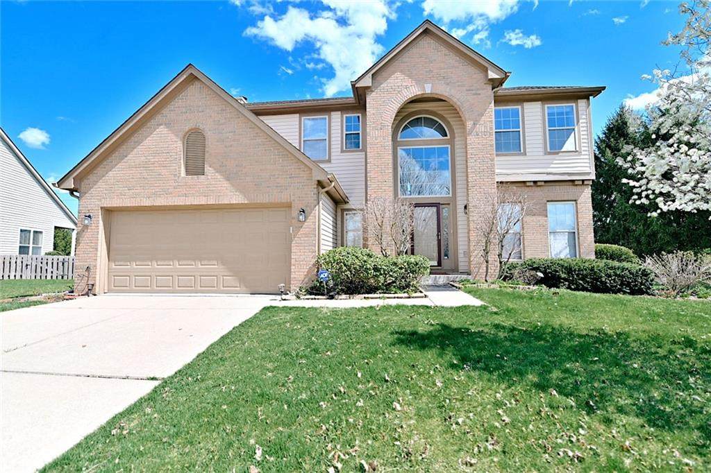 10581 Greenway Drive - Photo 1