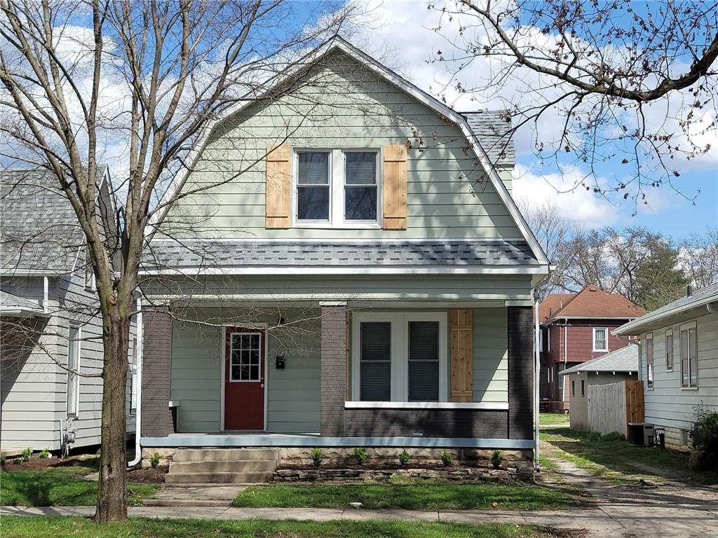 1904 7th Street - Photo 1