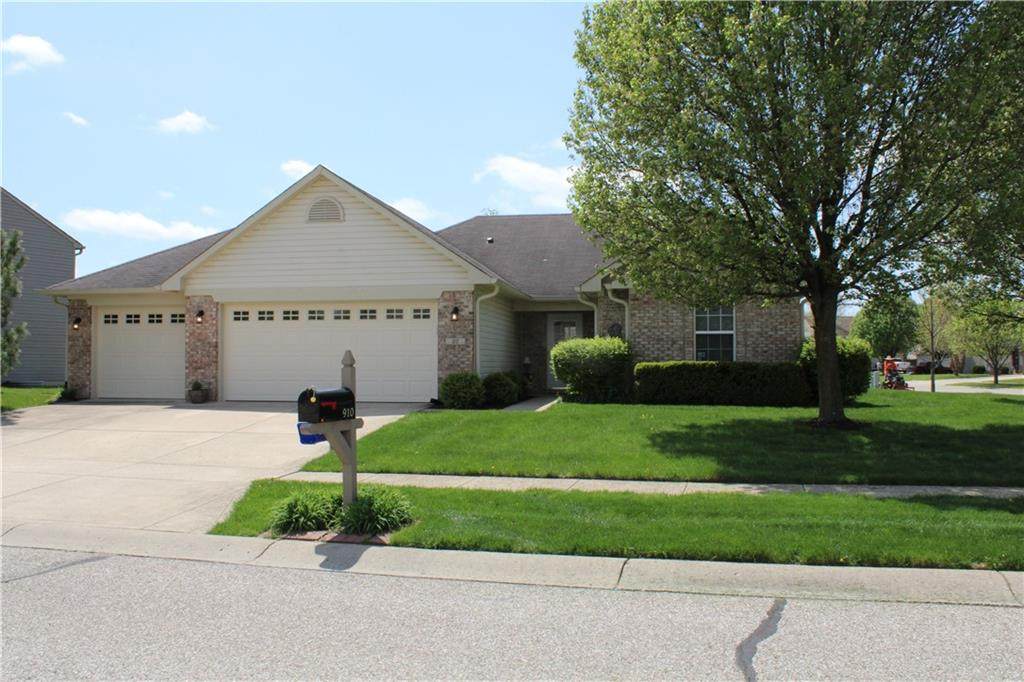 910 Shore Court - Photo 1