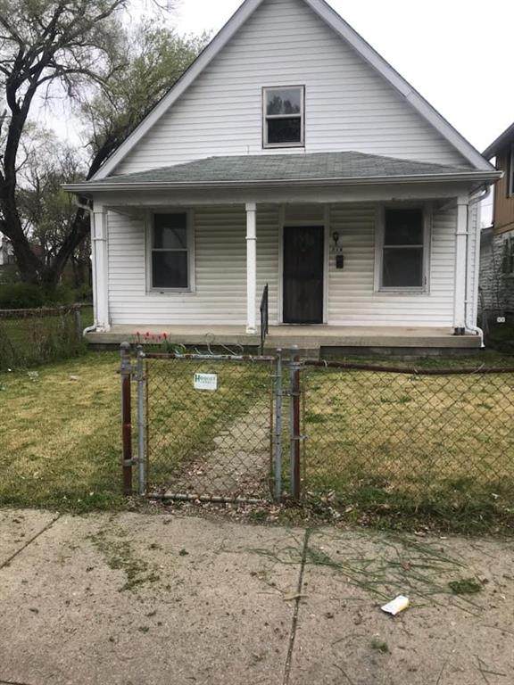 718 26th Street - Photo 1