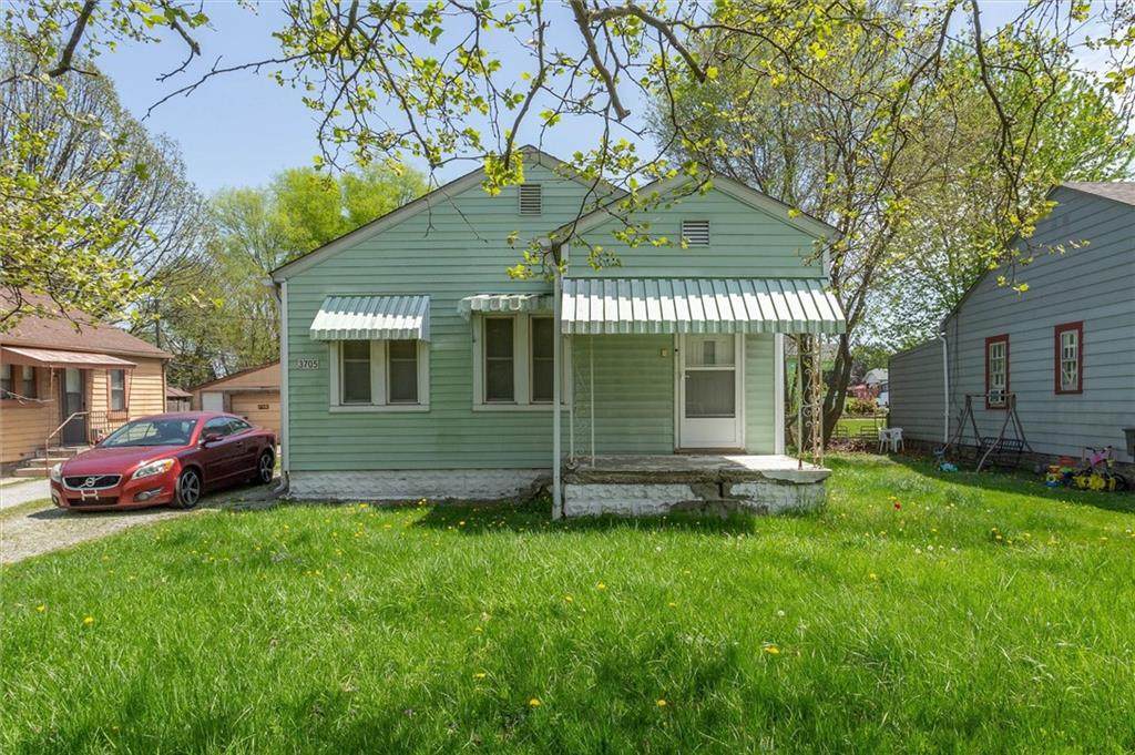 3705 Pleasant Run Parkway South Drive - Photo 1