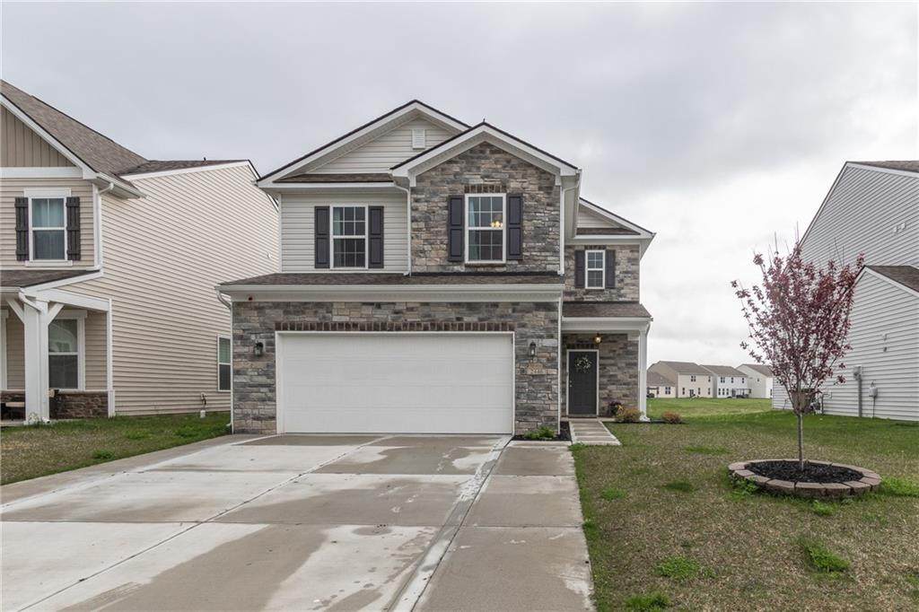 2446 Creek Bank Drive - Photo 1