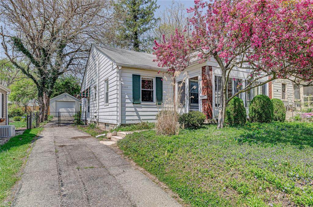6026 Primrose Avenue - Photo 1